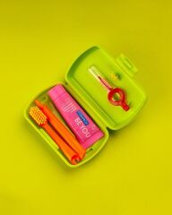Curaprox Travel Set -Yeşil SKT:11.27