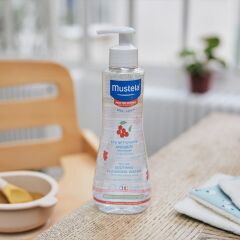 Mustela Soothing Cleansing Water Hassas Ciltler İçin Temizleme Suyu 300 ml SKT:07.26